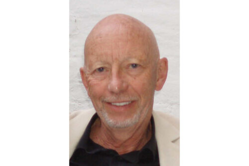 Portrait photo of Prof. Paul Linden